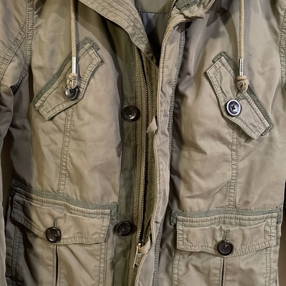 [XS]Aritzia TNA Olive  Green Platoon Jacket - Picture 4 of 9